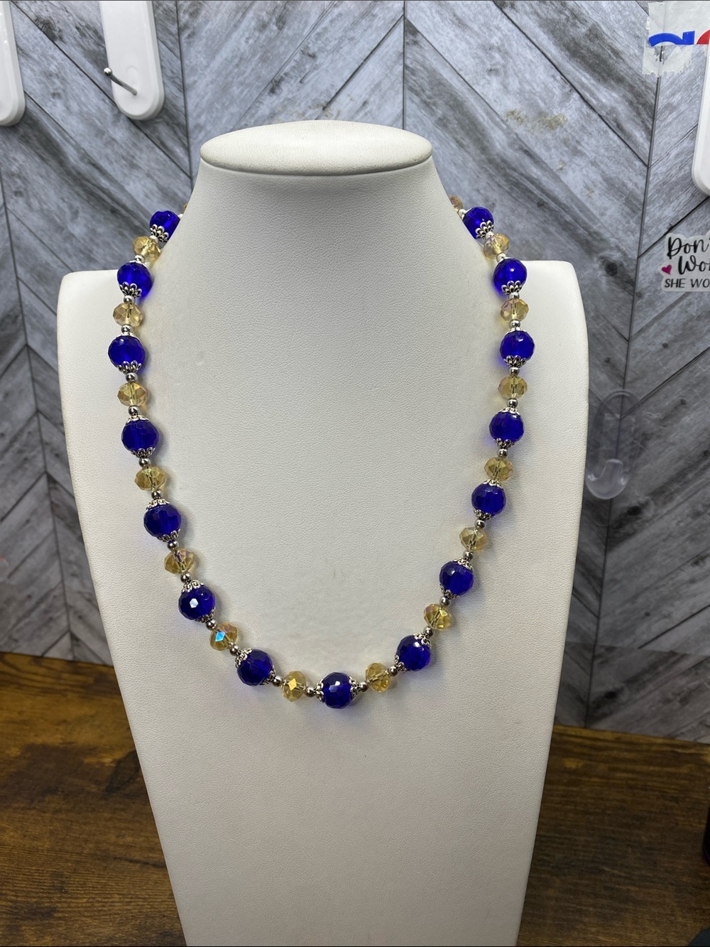 Royal Blue and Champagne Glass necklace silver accent Aprilsplace 20 inch - Picture 4 of 8